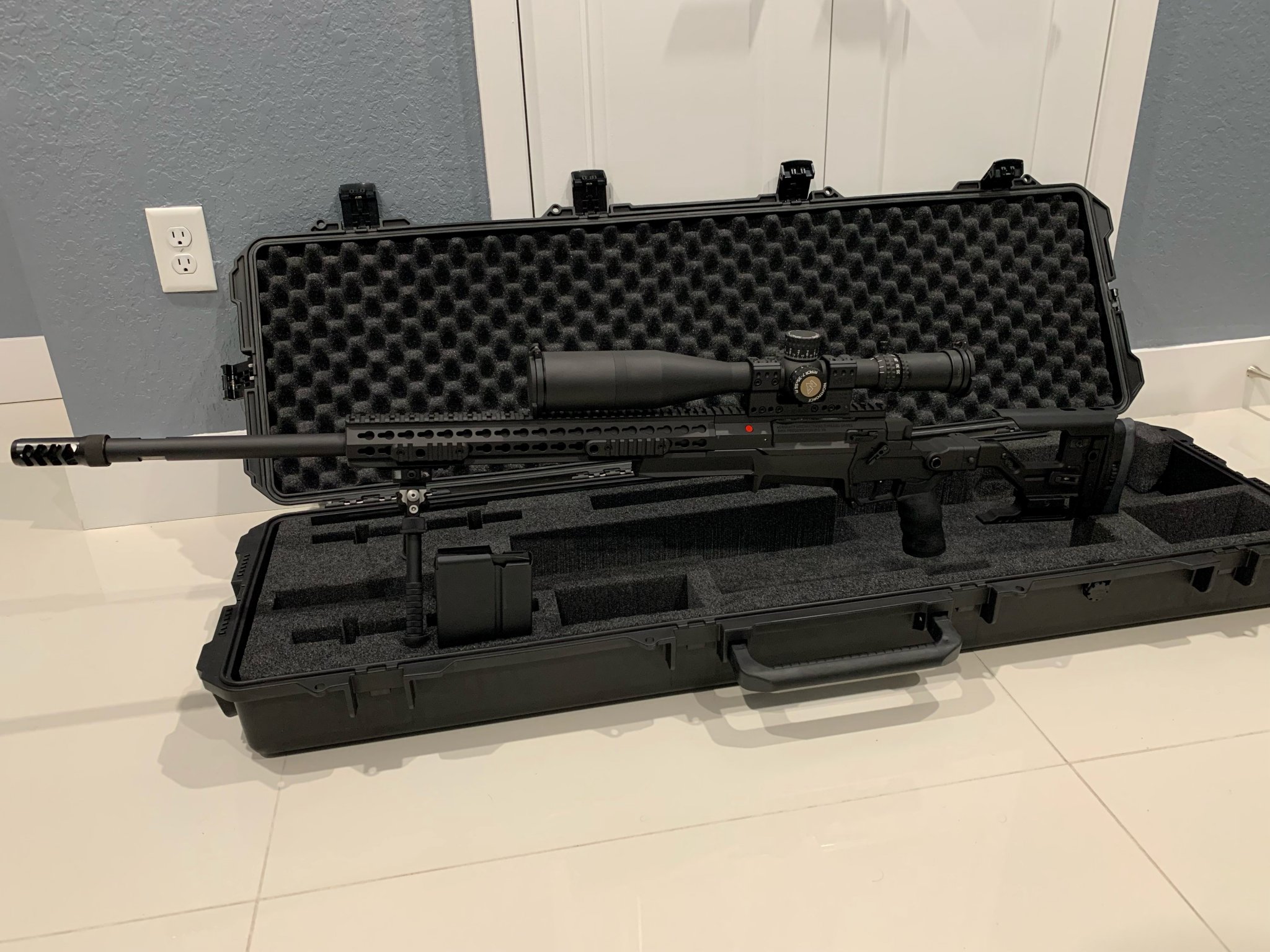 RIFLE 1.jpg