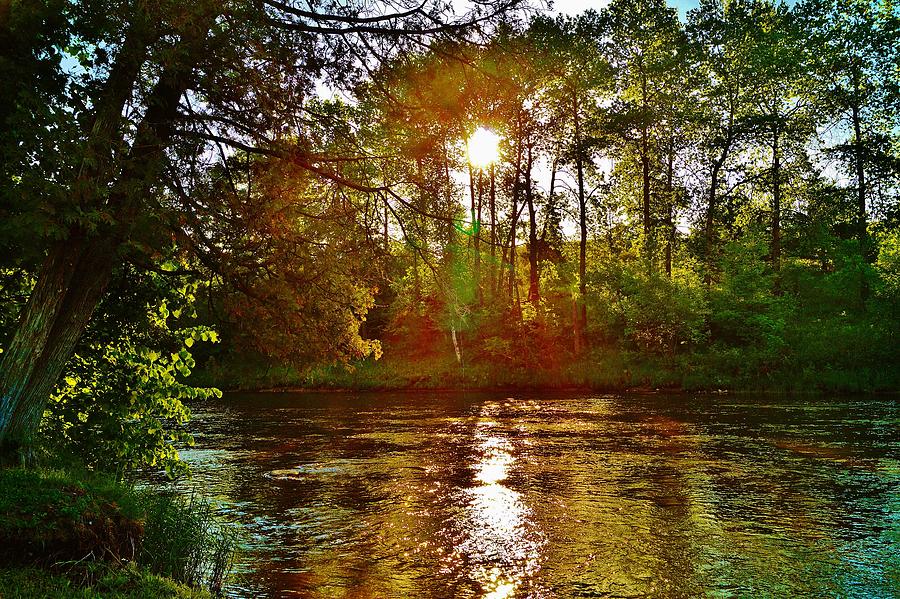 rifle-river-sunrise-daniel-thompson.jpg