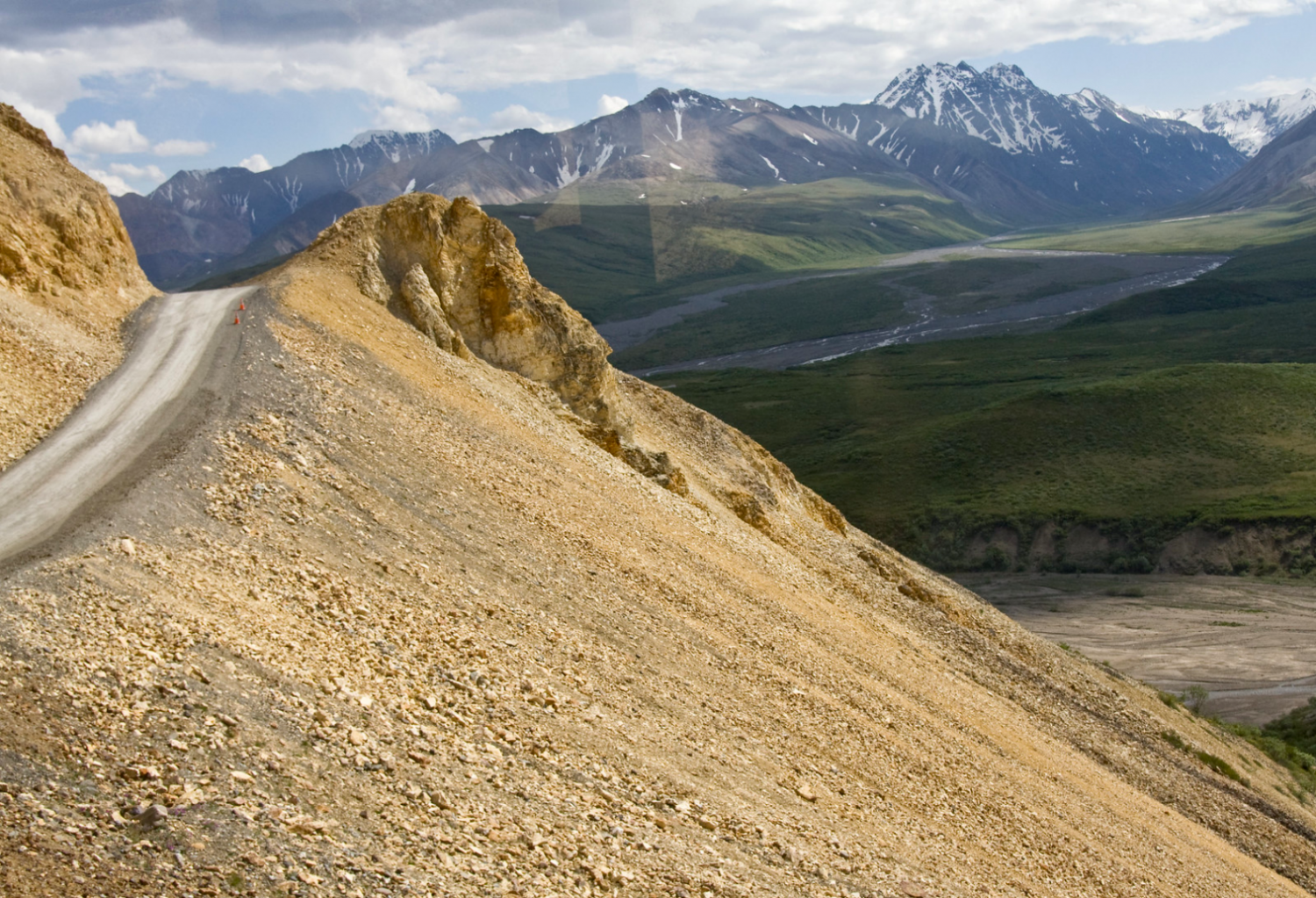 Road_to_Eielson.thumb.png.cf8173cfc736146898426ee54b1ff94a.png