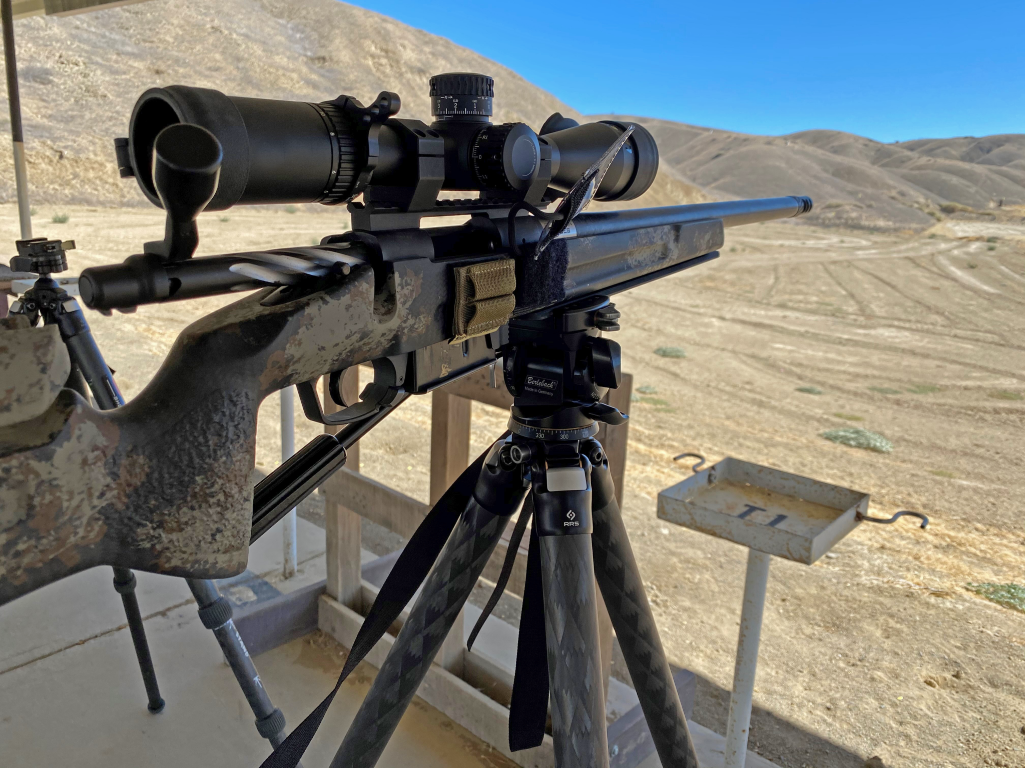 RRS with 553 Pan head shooting.png
