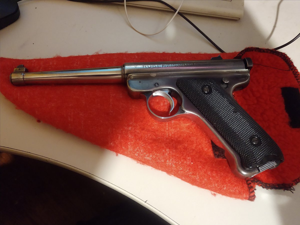 Ruger_Standard.jpg
