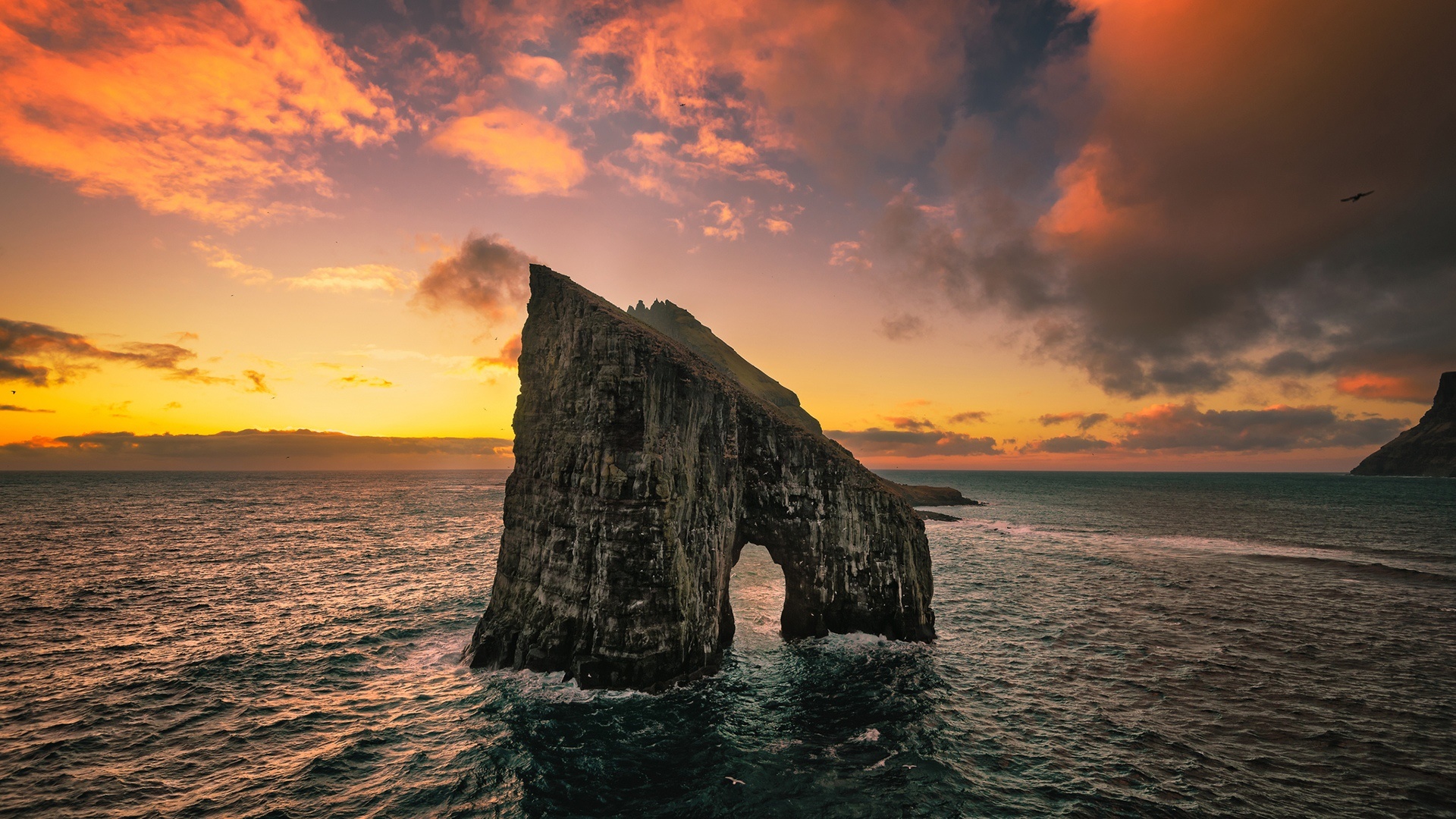 sea stacks.jpg