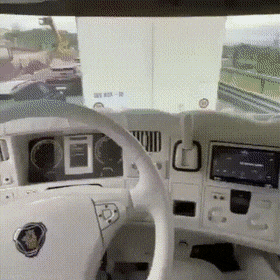 semi.gif
