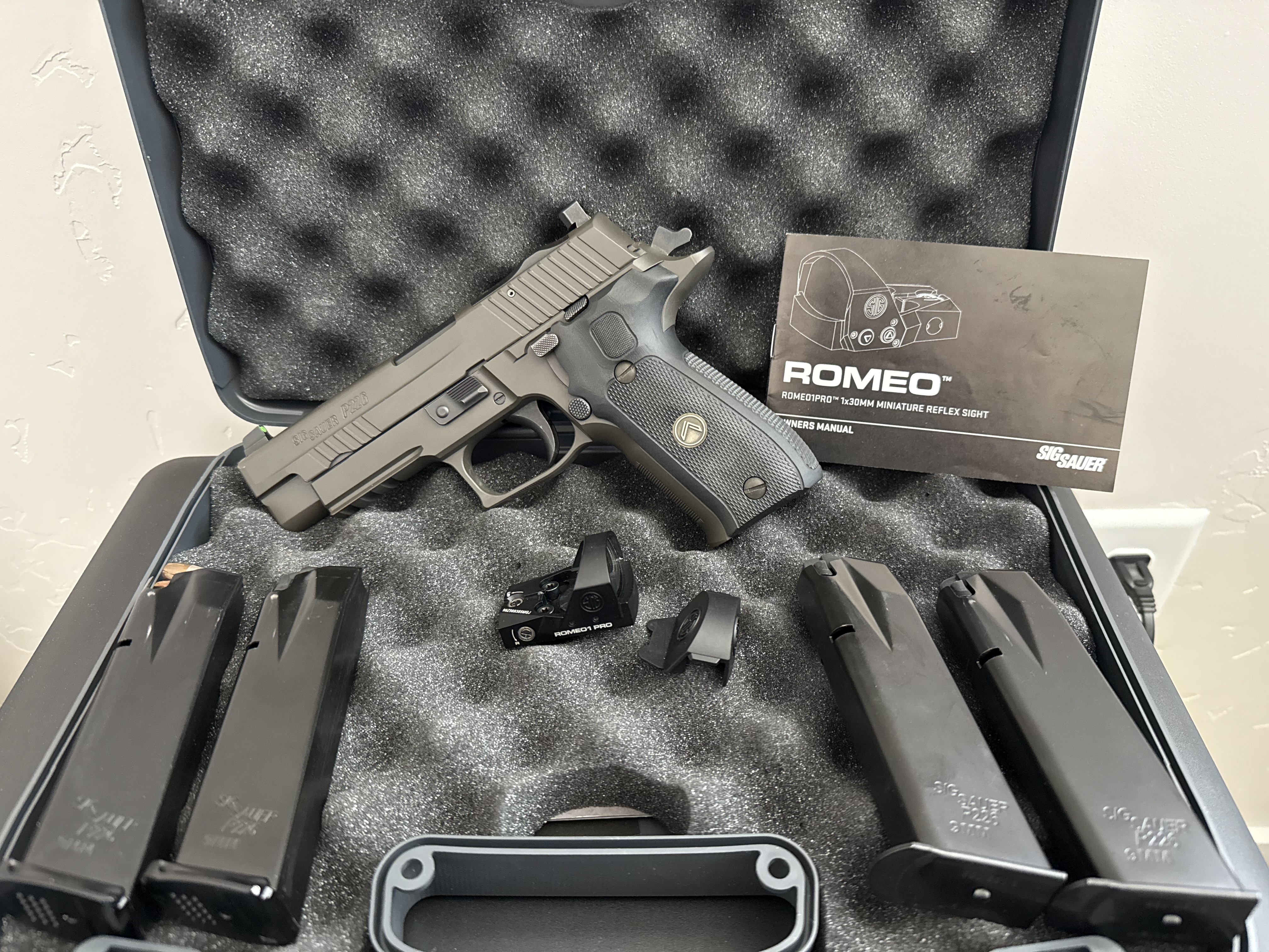 sig.jpg