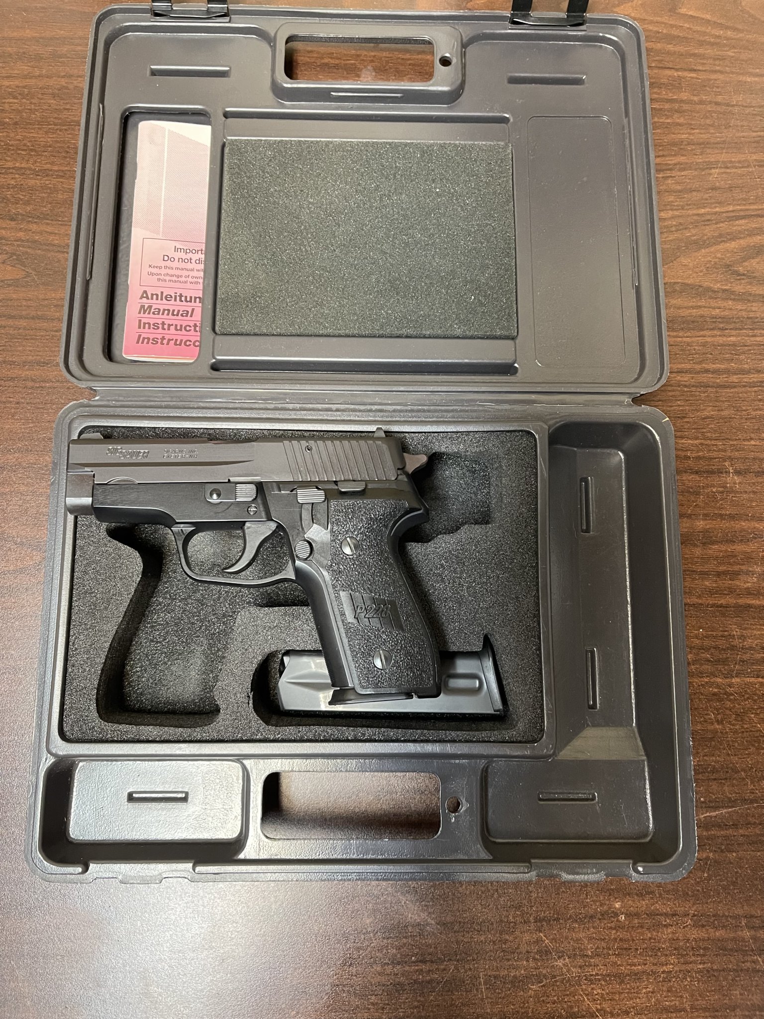Sig P228 Left View.jpg
