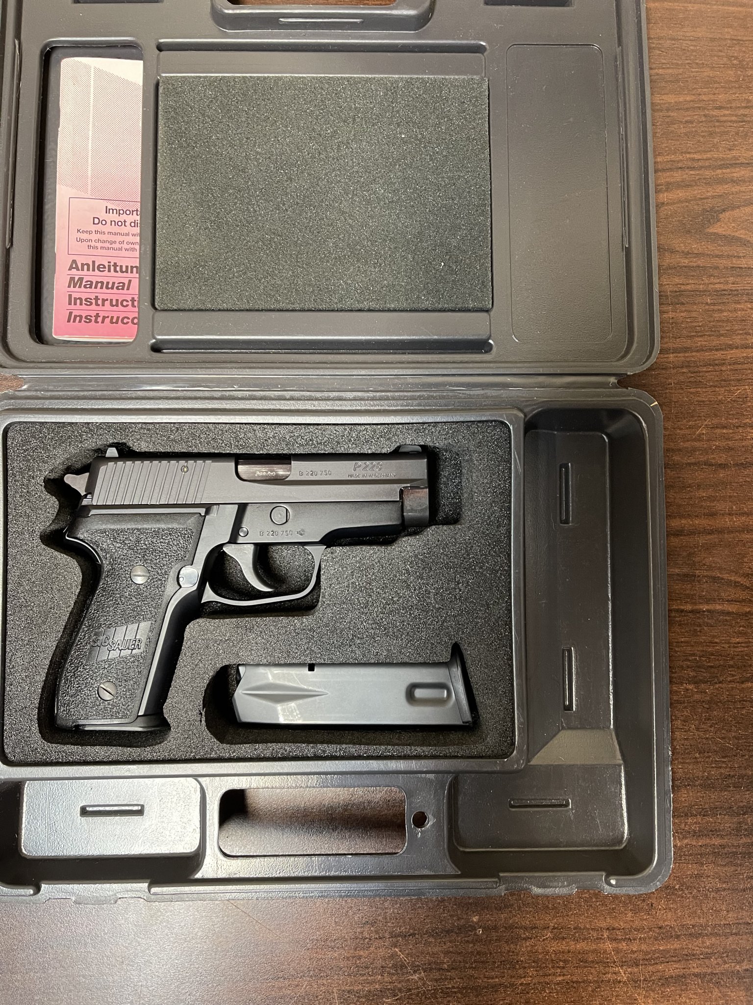 Sig P228 Right View.jpg