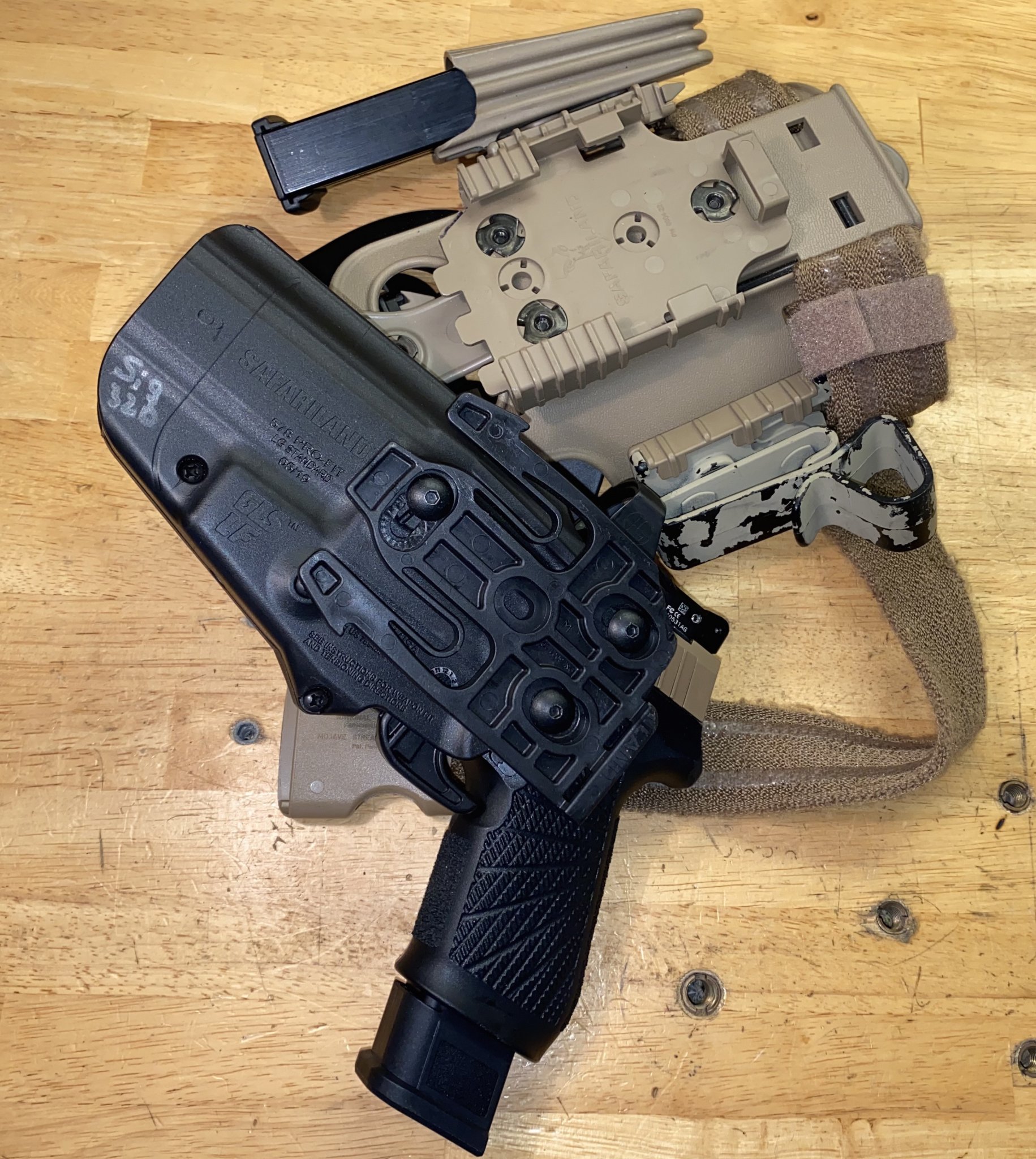 Sig P320 VTAC Wilson Combat Grip GLS Safariland Drop Leg Rig Photos 2020IMG_5807 copy.jpg