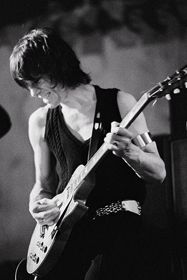 skirball-bill-graham-jeff-beck (2).jpg