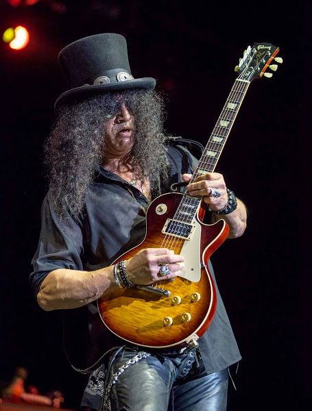 slash.jpg