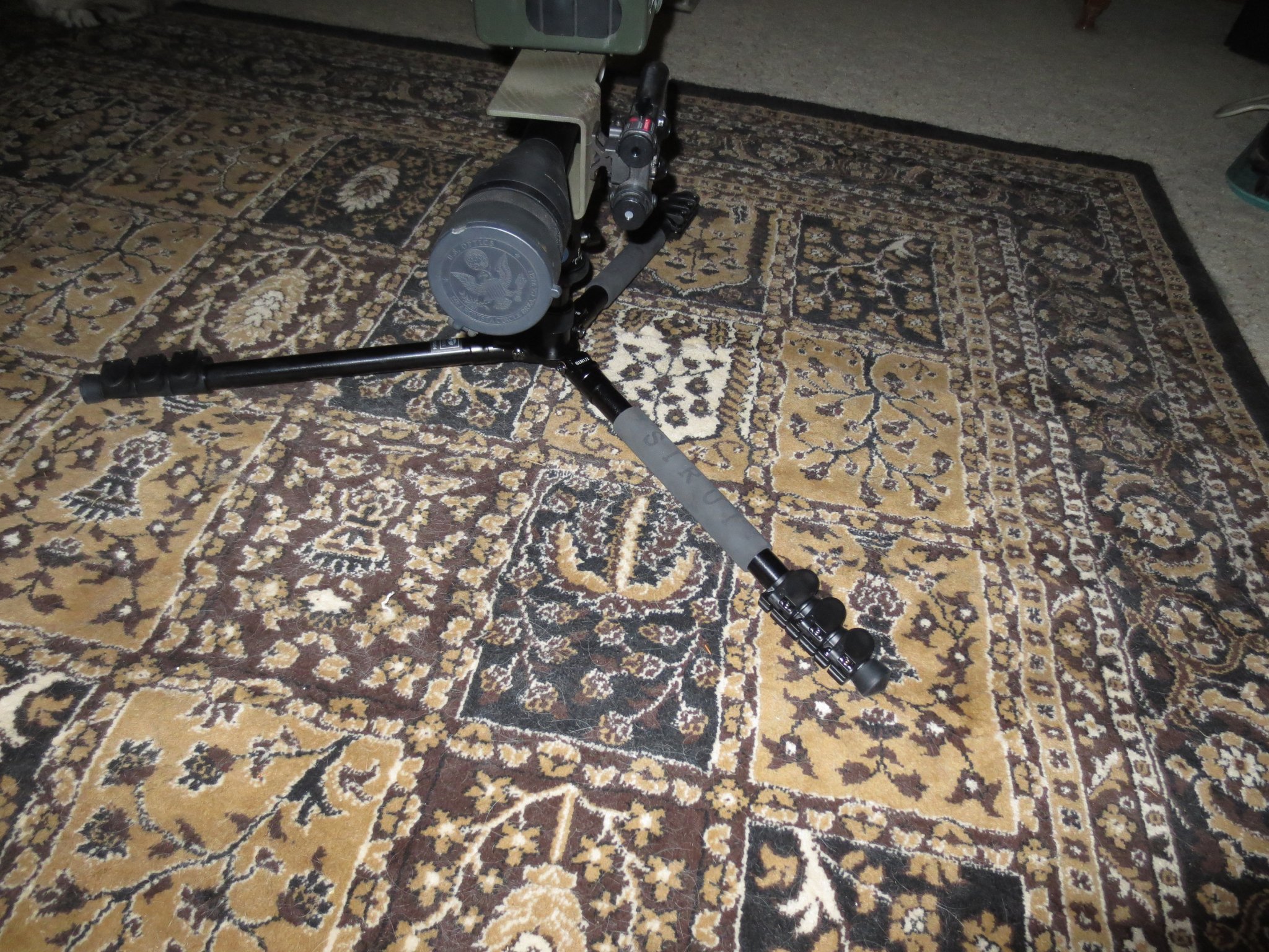 spotter-lrf-tripod3.jpg