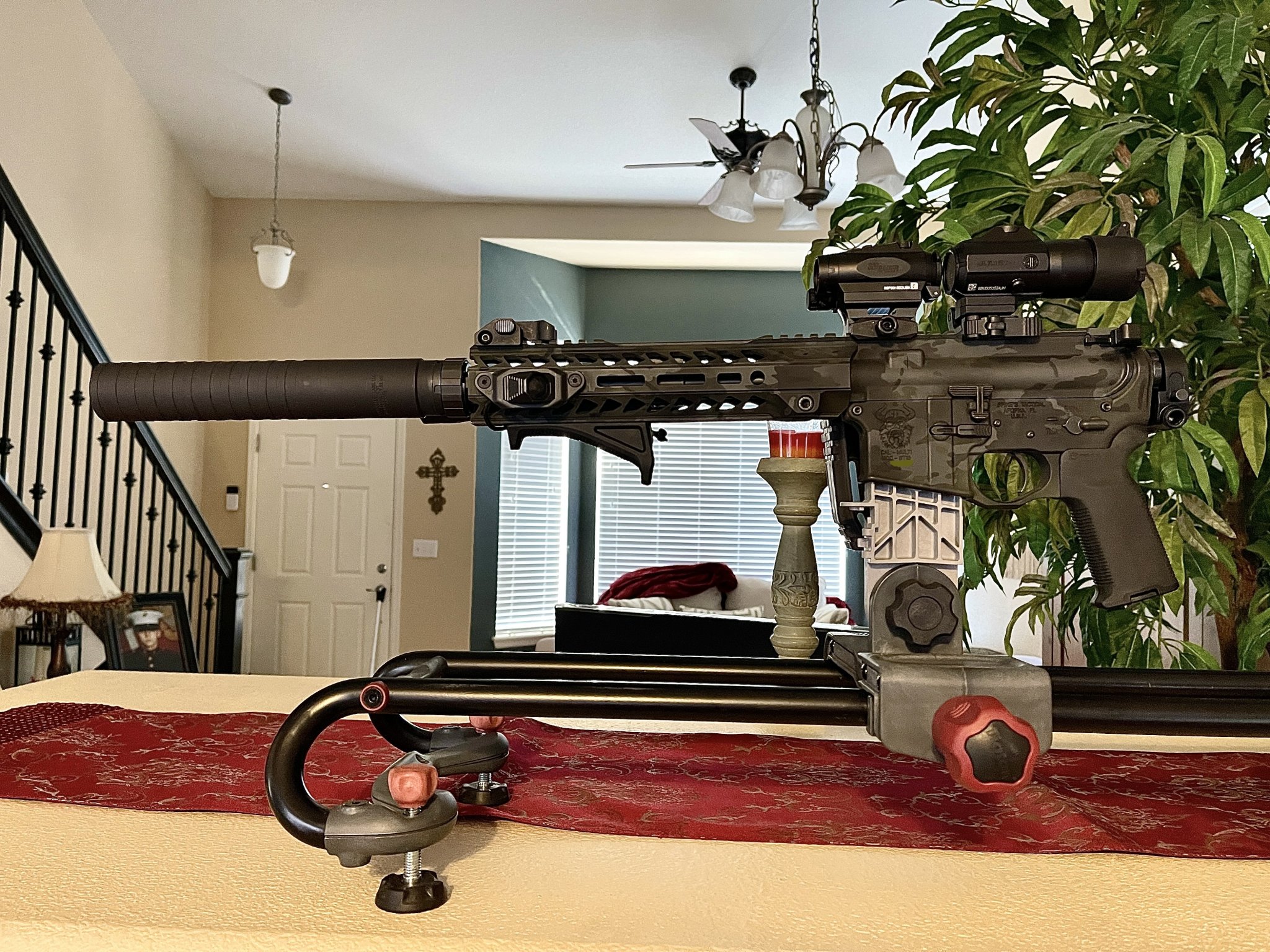 SRT300BLK-OCL H-L Installed - Stock folded - RIGHT.jpg