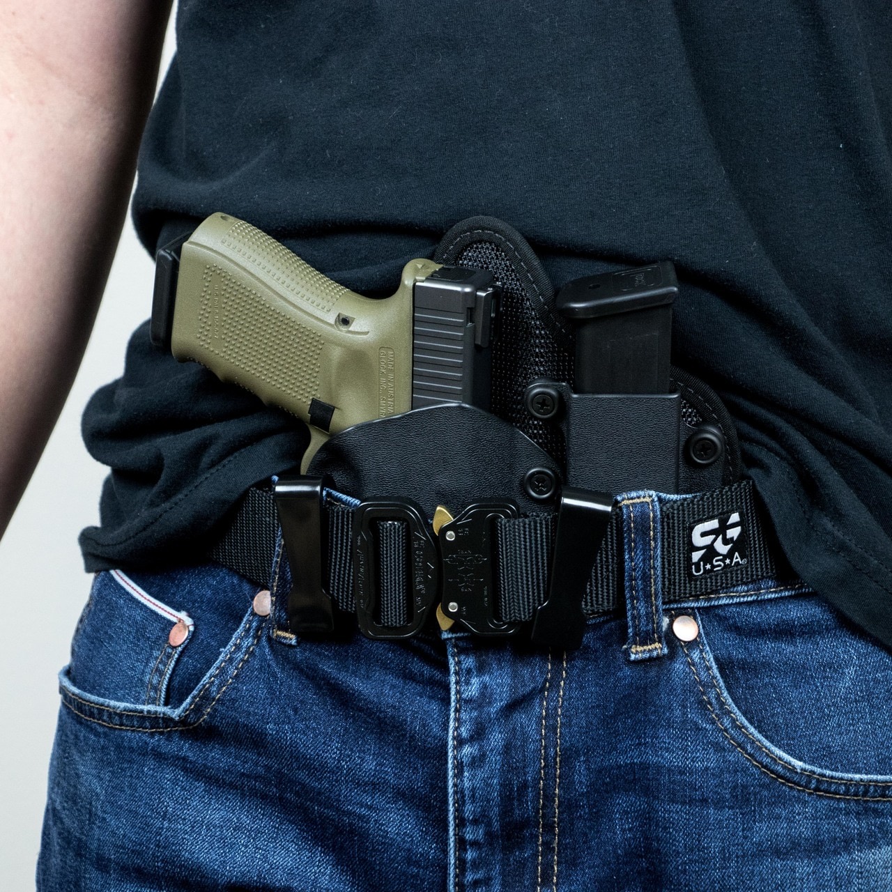 StealthGearUSA-Product_Photos-On_Body-VC-Appendix_Plus-2__92634.1573675574.jpeg