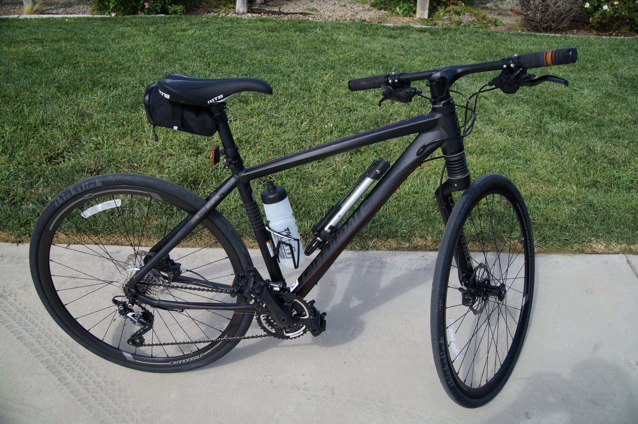 Store & Cannondale Bike 029.JPG
