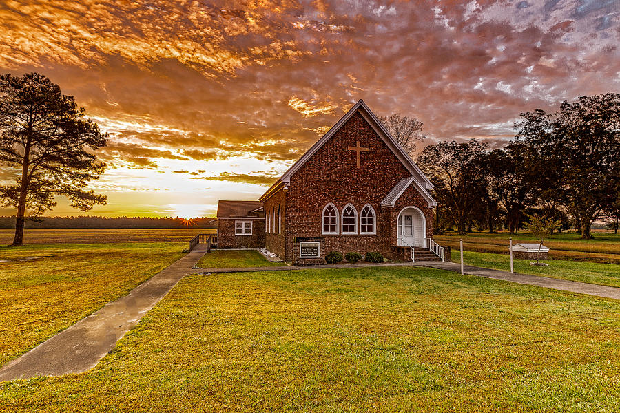 sunrise-at-wenona-church-allen-phelps.jpg