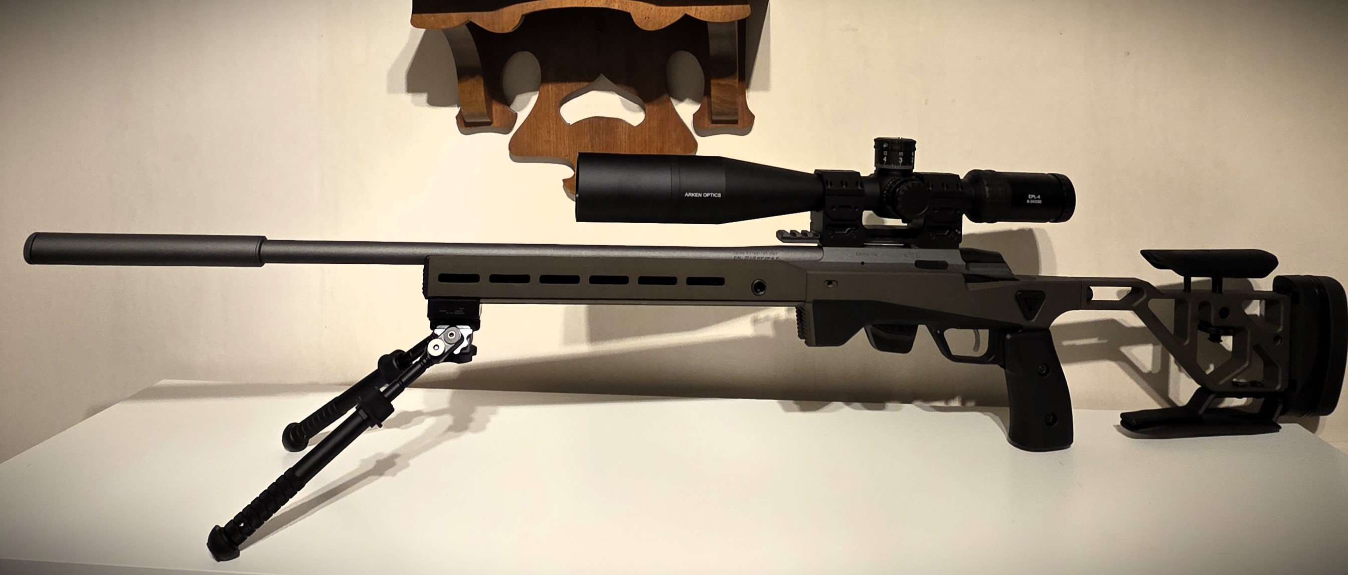 T1xACE_1.jpg