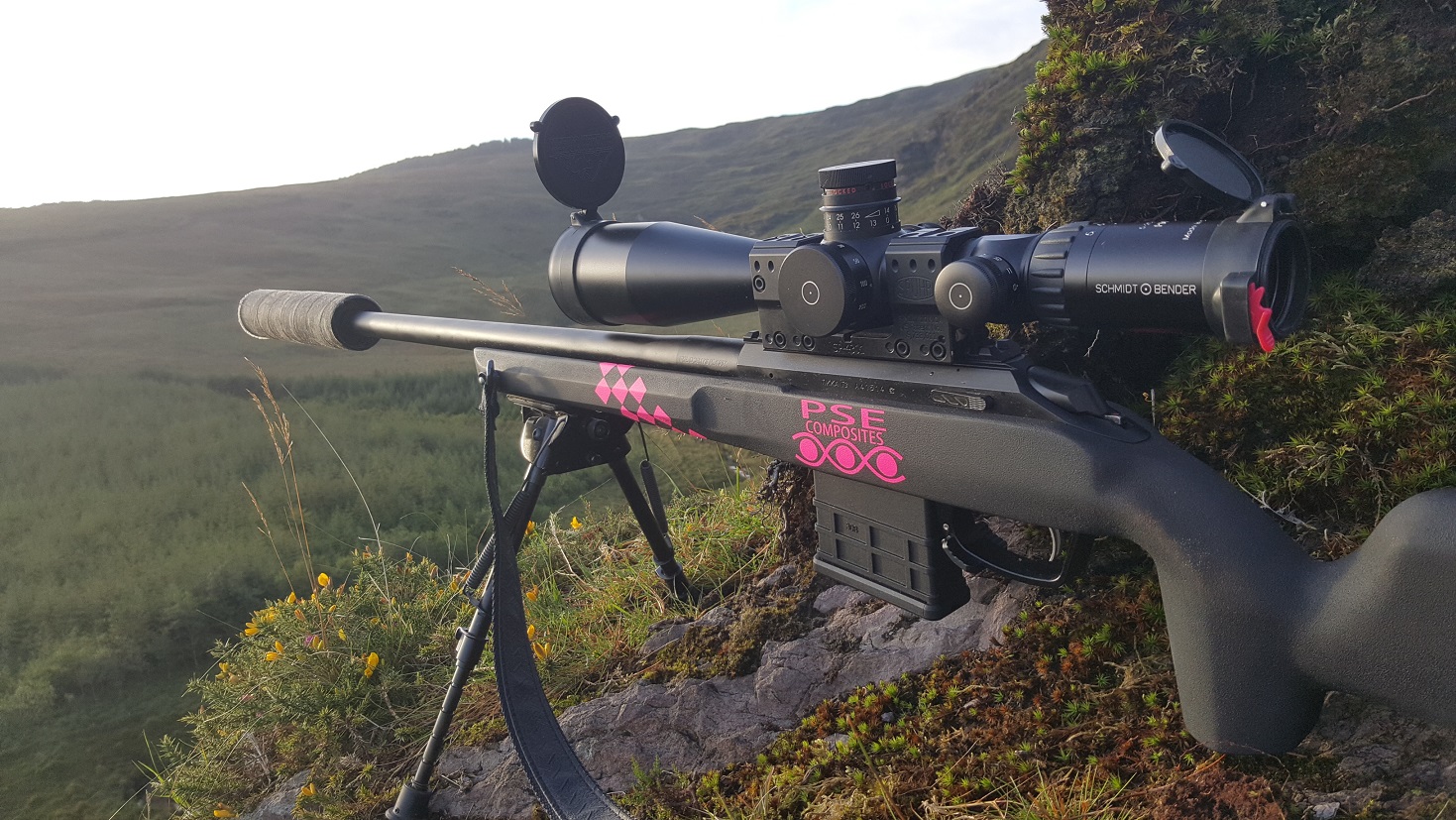 T3 E-Tac4 pinky.jpg