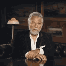 tenor (1).gif