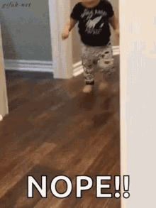 tenor (33).gif