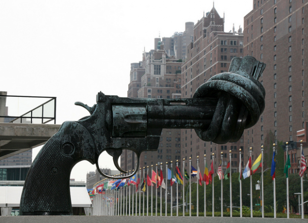 The-Knotted-Gun-United-Nations-Headquarters-New-York-USA.png