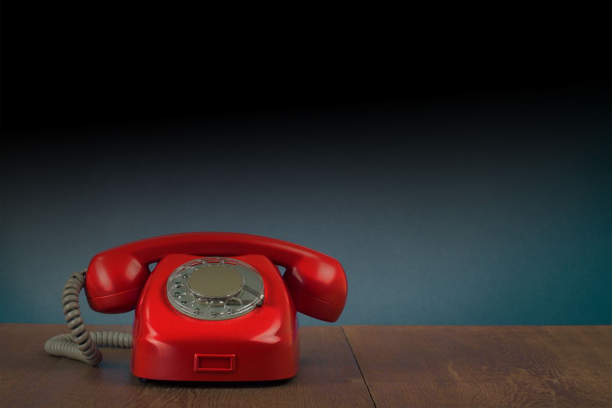 theredphone.0.0.jpg