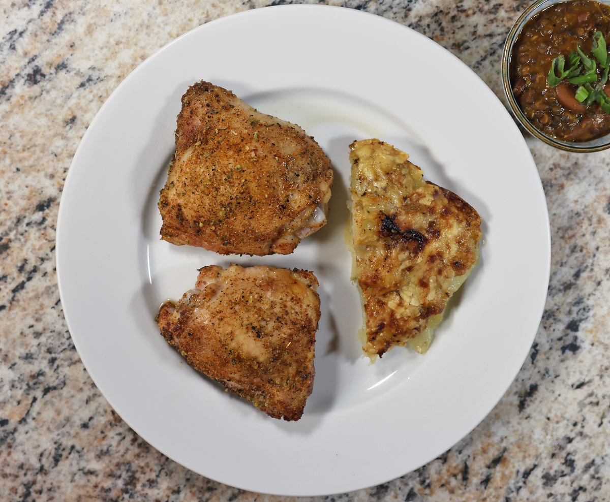 thighs.23.1120.01.plated.jpg