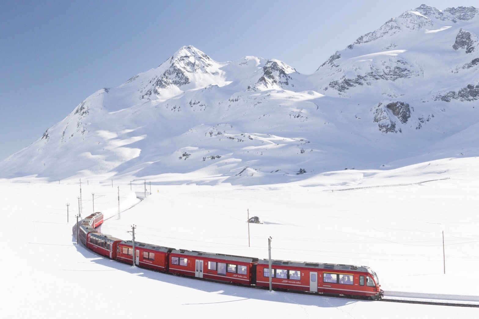 train snow.jpg