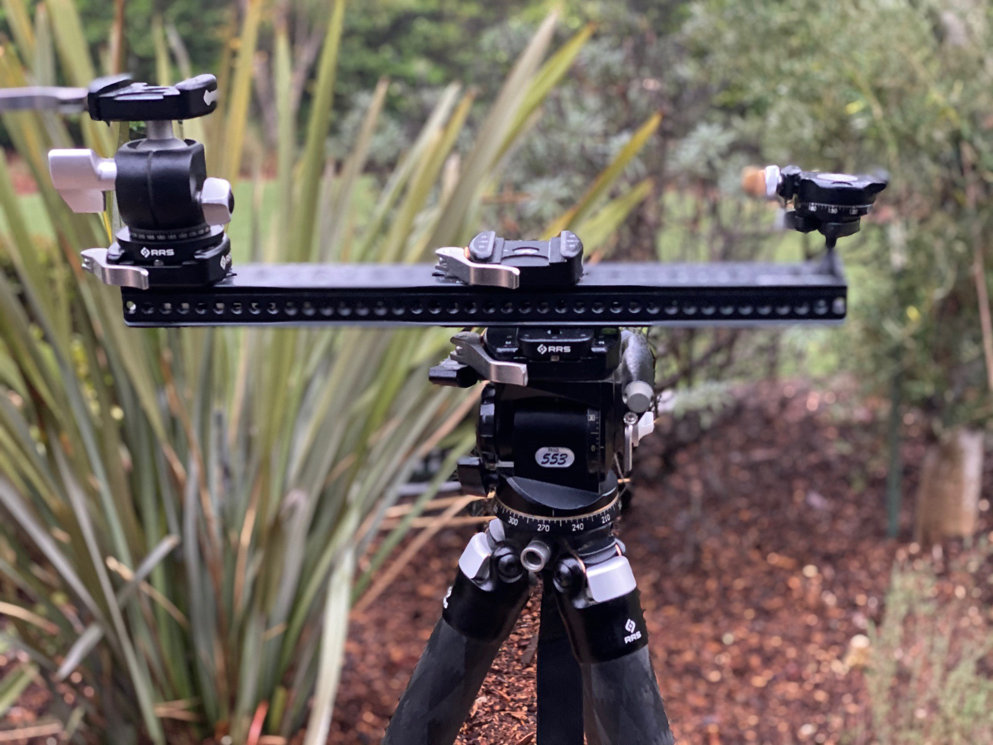 tripod 553f.jpg