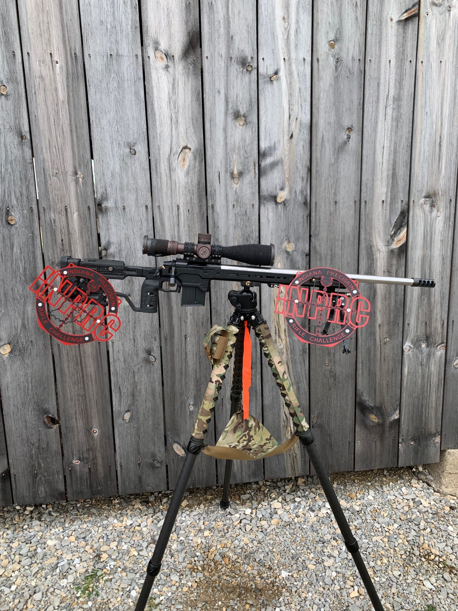 tripod.jpg
