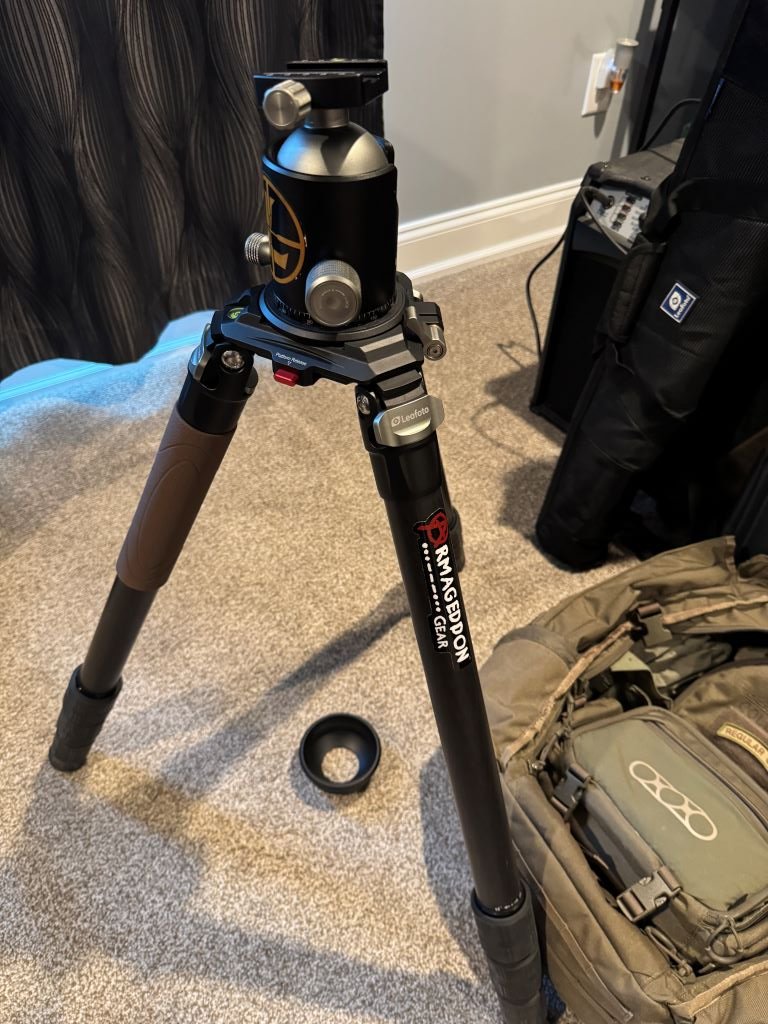 tripod1.jpg