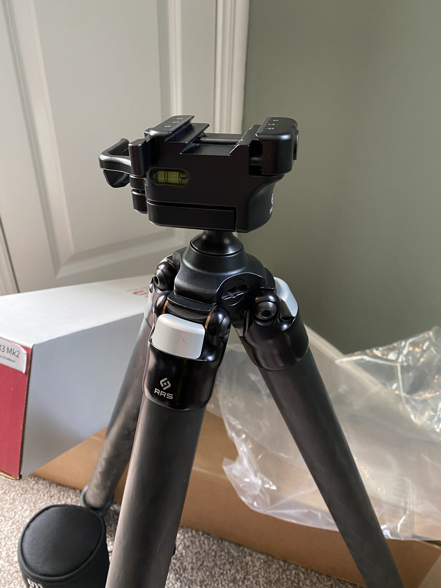 tripods-2 - Copy.jpg