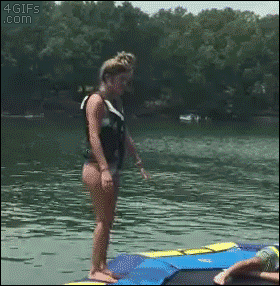 tumblr_otzr7ofCrT1vkzuj9o1_400.gif