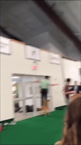 tumblr_pl087xcnkh1xoyw8po1_400.gif