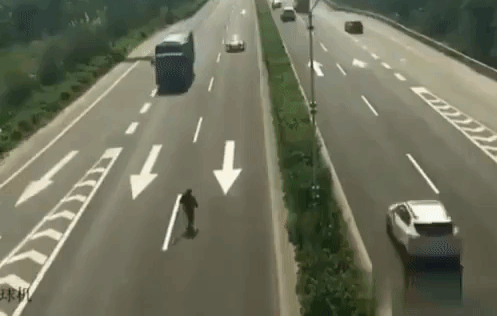 tumblr_ppcymjYCOz1s7km96o1_500.gif