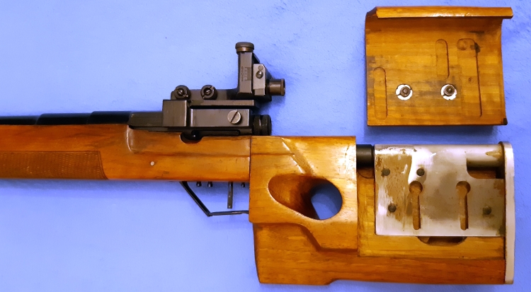 Typhoon-3 stock mounting axis.jpg