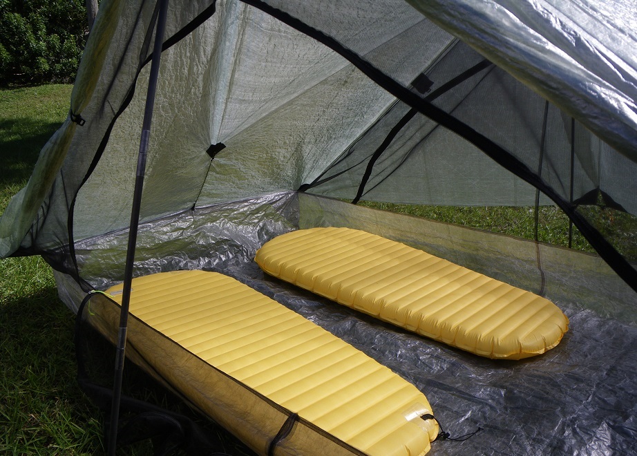 ultralight-two-person-tent-duplex-pads_l.jpg