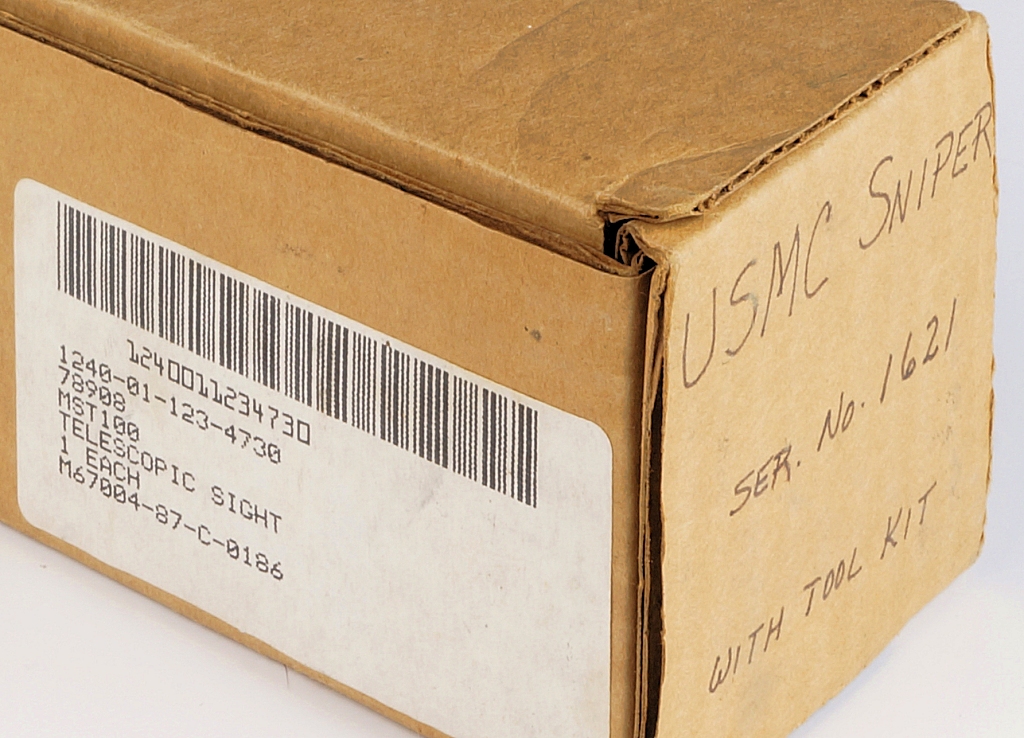 Unertl-Box_Dsc04625_final-address.jpg