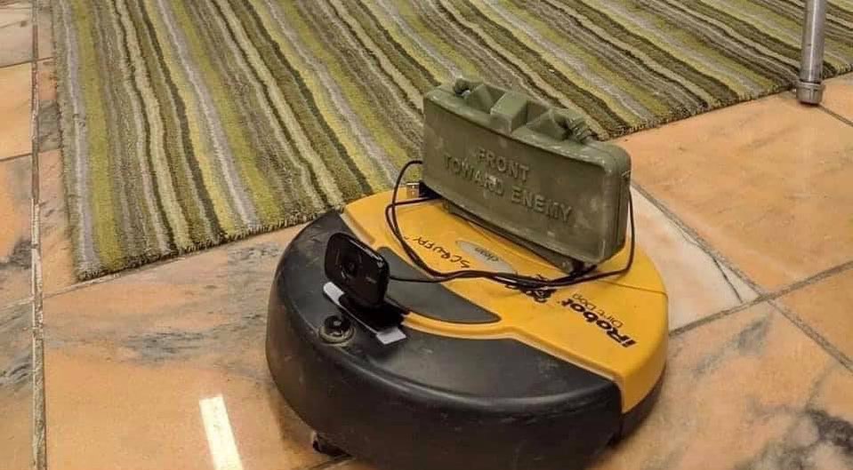 uniform_humor_67357524_2424185827870463_5897275609524065013_n.jpg