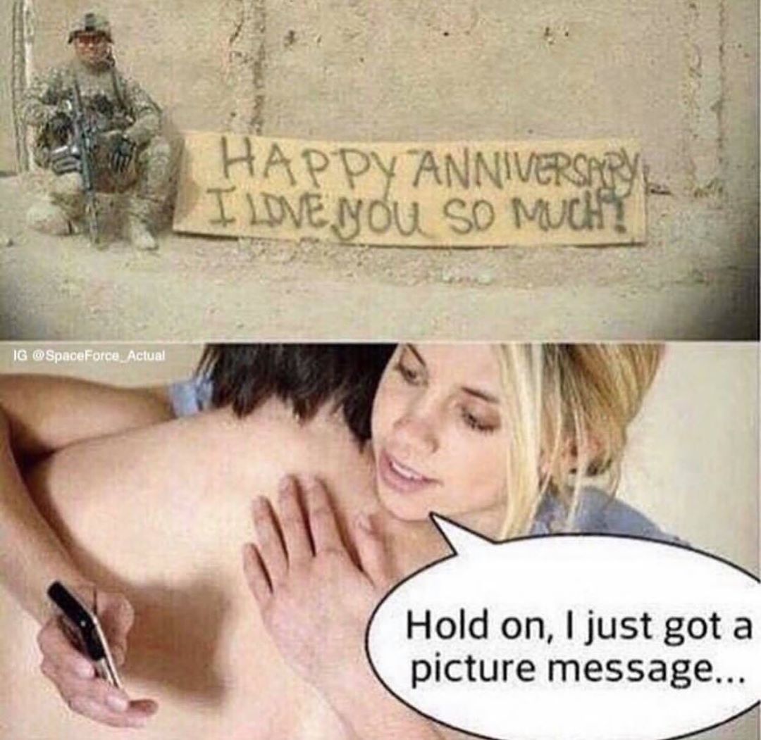 uniform_humor_69818060_2188775734566074_3563633535786895264_n.jpg