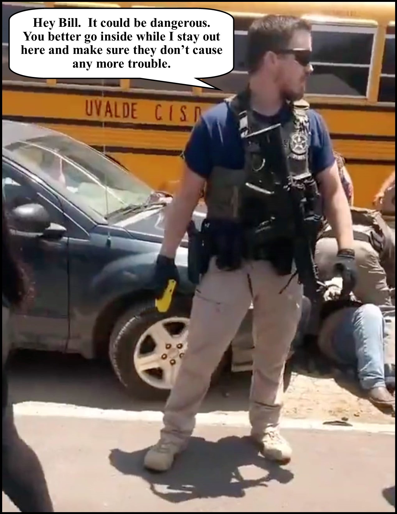 Uvalde Cop.jpg