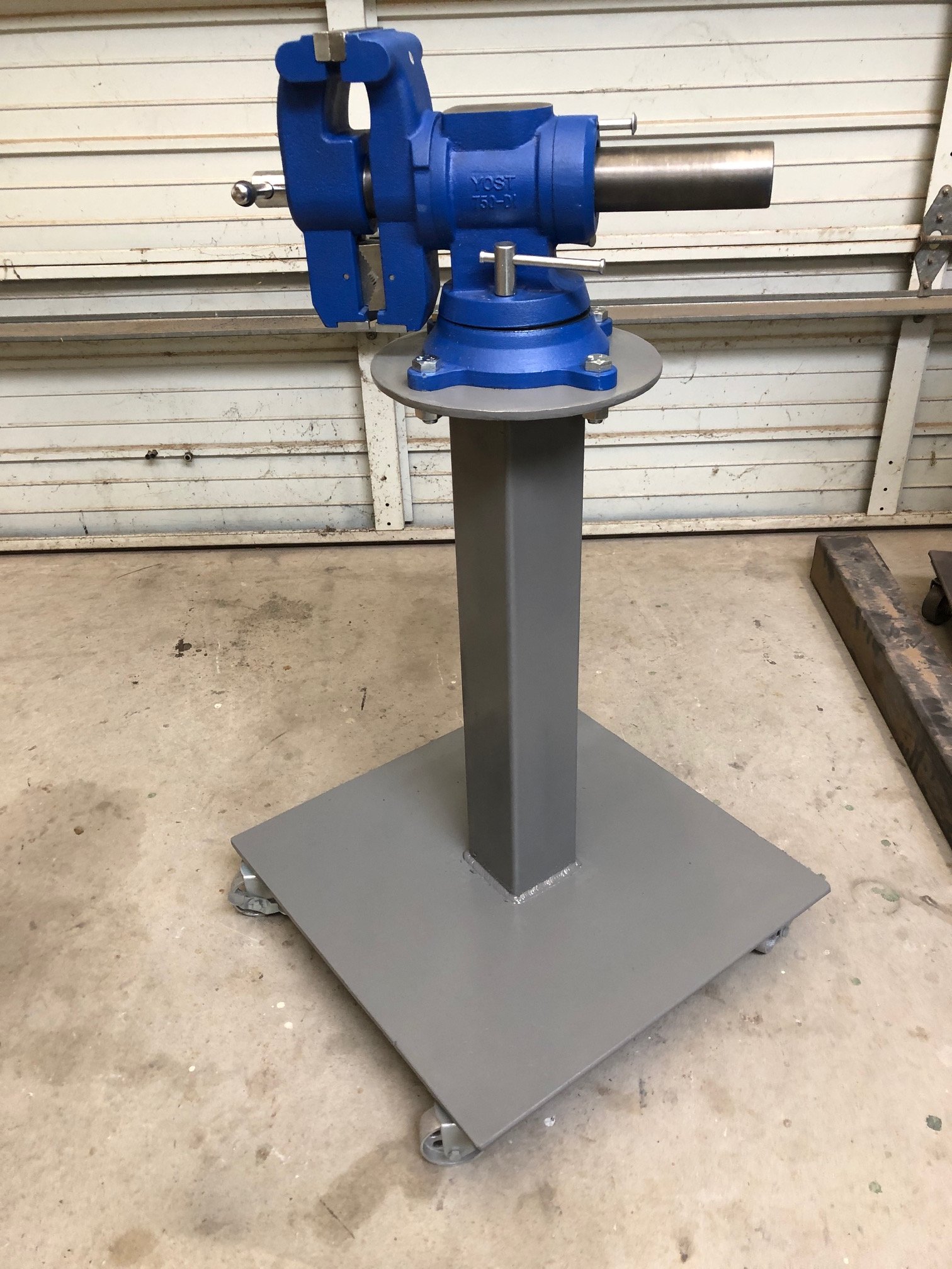 Vise Stand.jpg
