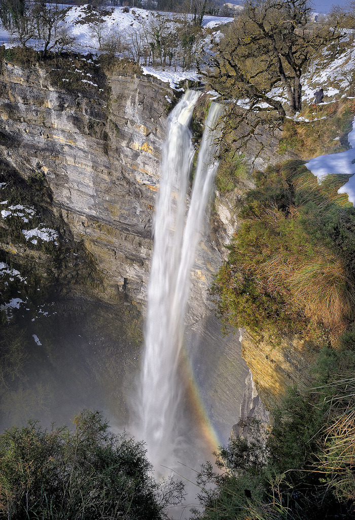 waterfall.jpeg