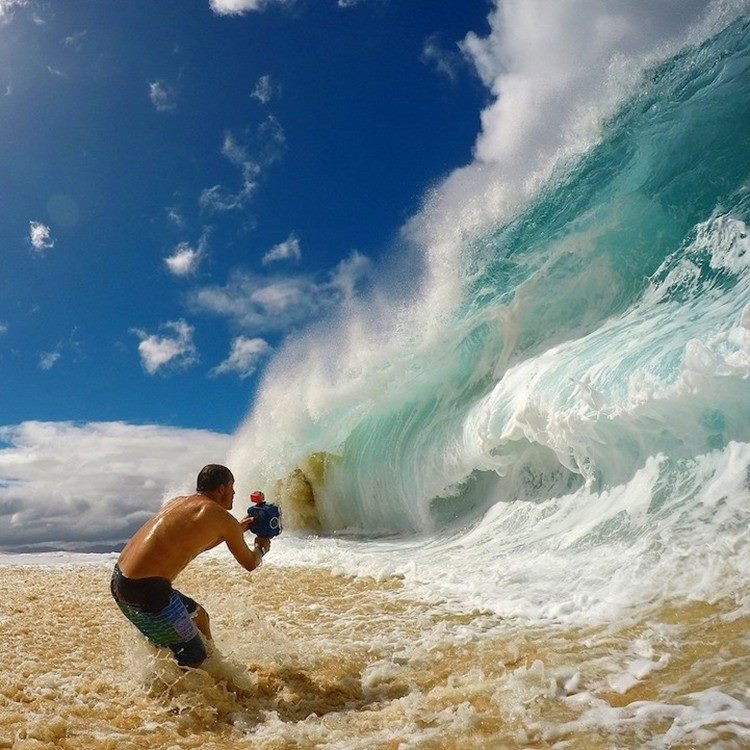 wave.jpeg