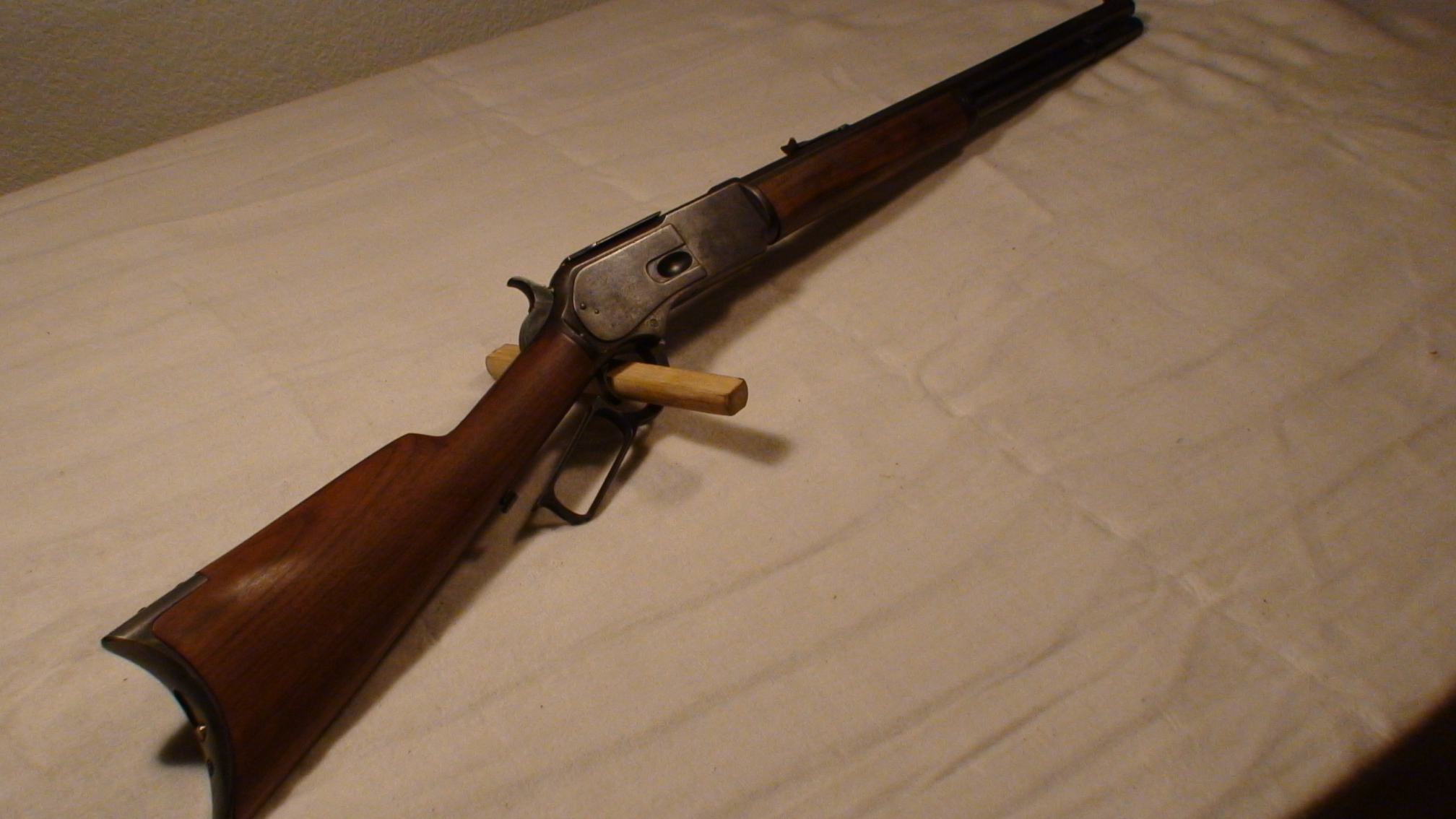 Winchester 1876 short rifle.JPG