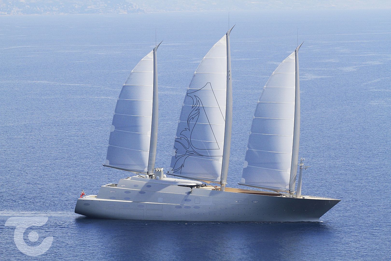 Yacht 1.jpg