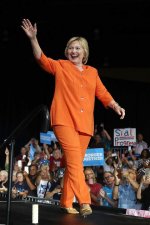 hbz-hrc-pantsuit-11-2016-gettyimages-587470464.jpg