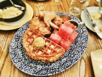 2560px-Fried_chicken,_waffles,_watermelon.jpg