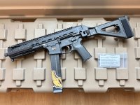 lwrc-smg-4.jpg