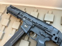 lwrc-smg-5.jpg