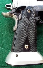 STI-INTERNATIONAL-DAWSON-PRECISION-38-Super-Race-Gun-ALL-THE-BELLS-and-WHISTLES-Competition-re...JPG