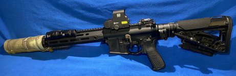 KAC 300 Blackout Eotech XPS2 with SurefireIMG_4496 copy.jpg